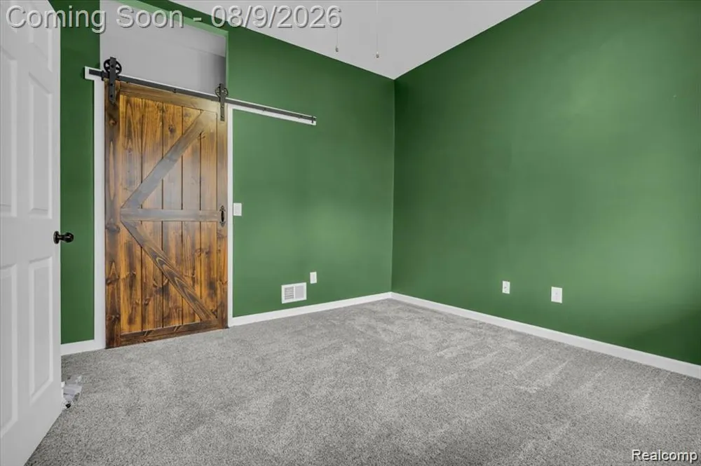 2997 Hanley Street Hamtramck City, MI 48212