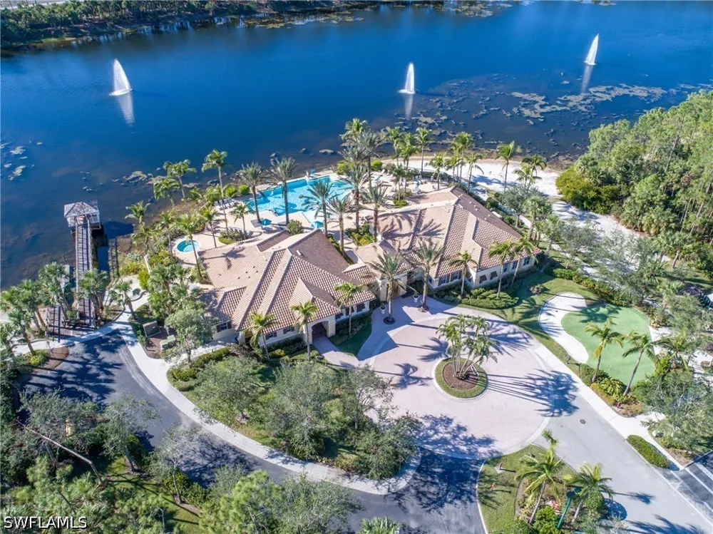 Tarpon Bay Drive S #91 Naples, FL 34119