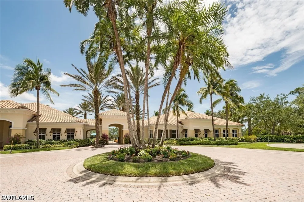 Tarpon Bay Drive S #91 Naples, FL 34119