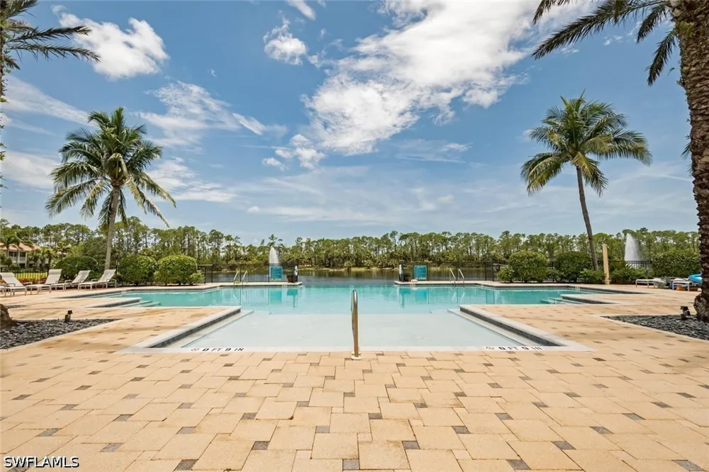 Tarpon Bay Drive S #91 Naples, FL 34119