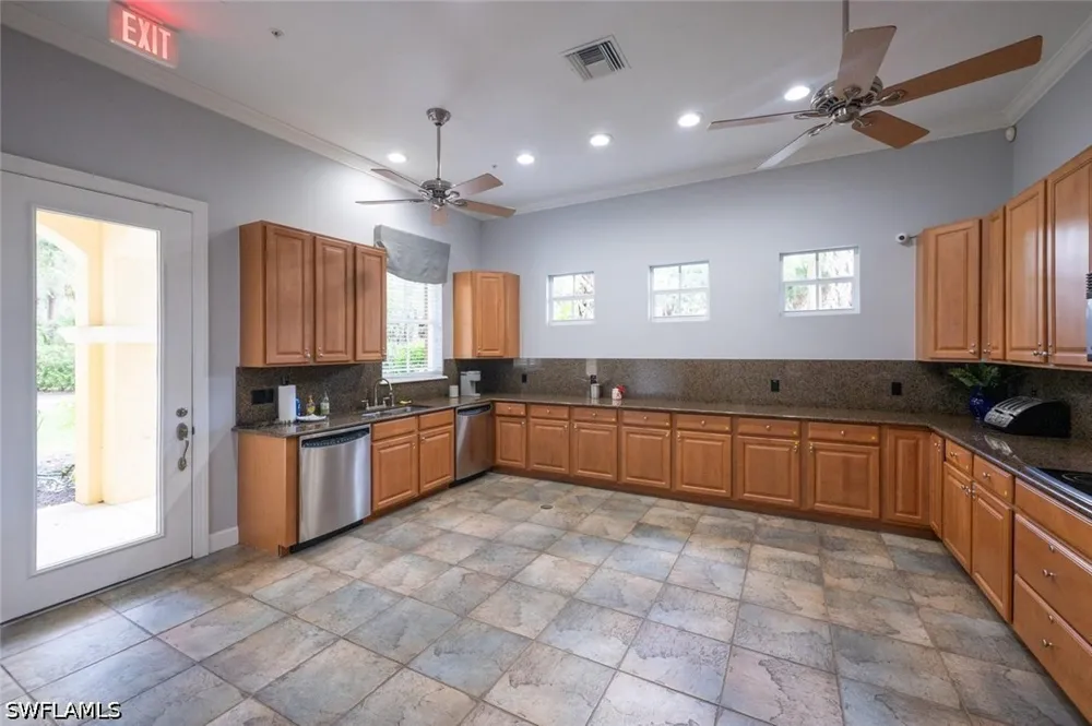 Tarpon Bay Drive S #91 Naples, FL 34119