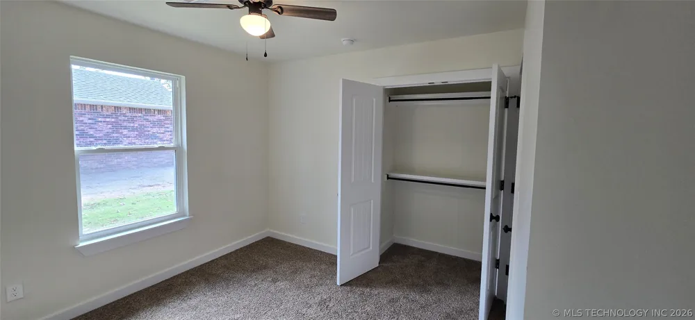529 E Oak Tree Avenue Perkins, OK 74059