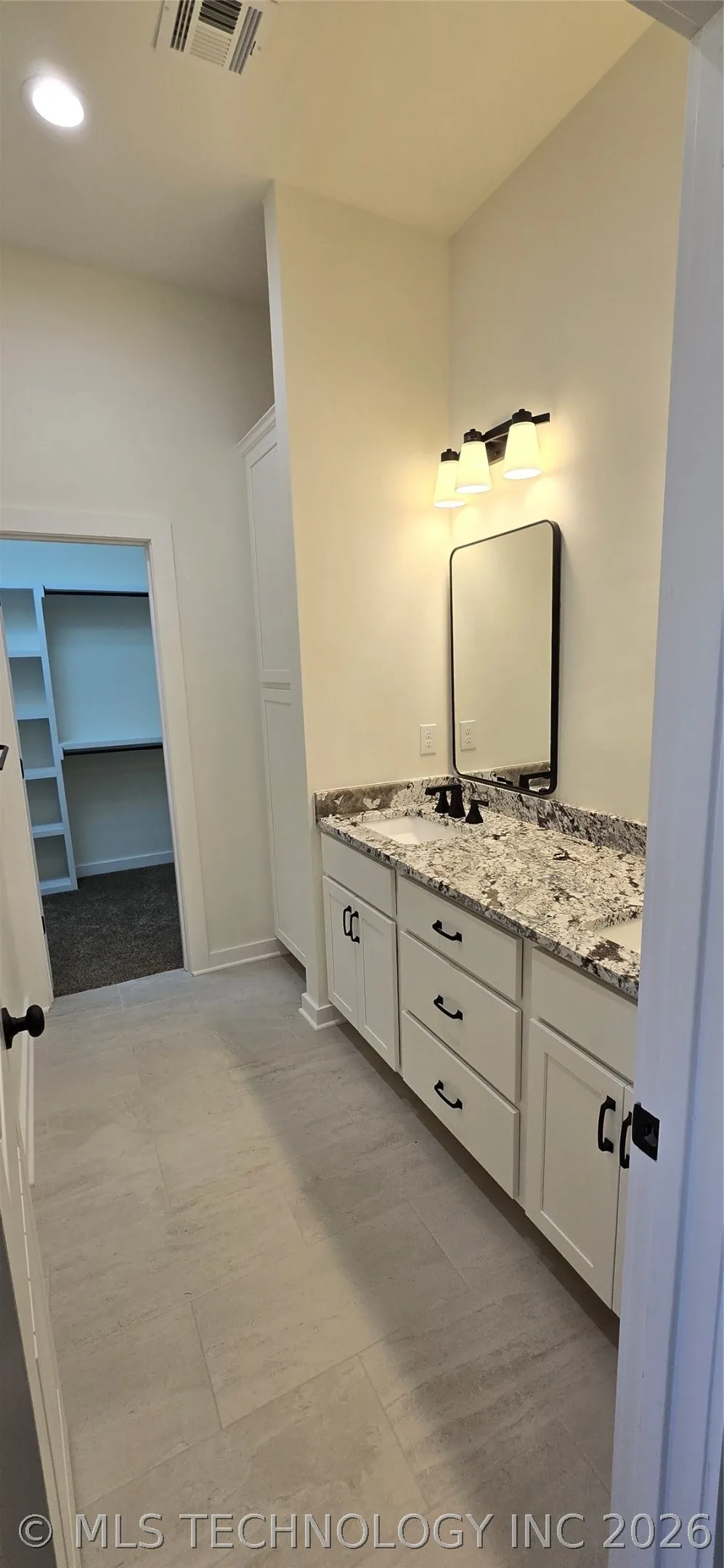 529 E Oak Tree Avenue Perkins, OK 74059