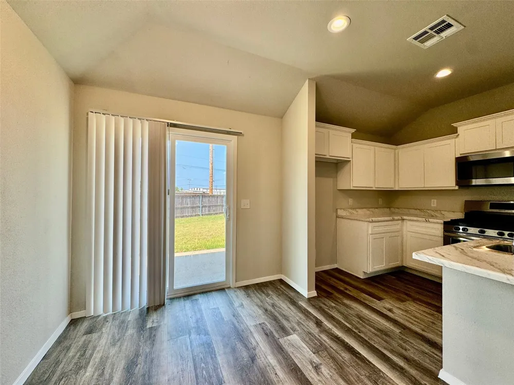 8721 E 161st Place S Bixby, OK 74008