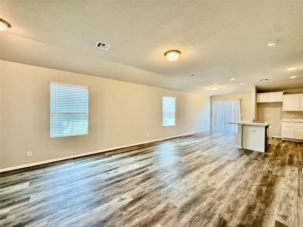 8721 E 161st Place S Bixby, OK 74008