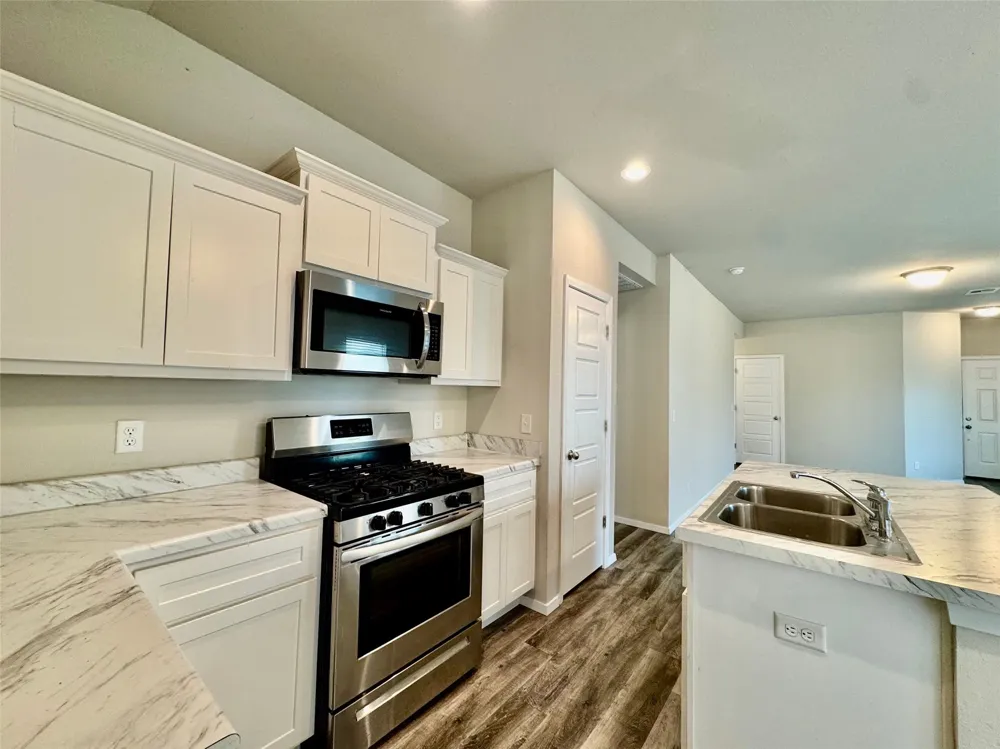 8721 E 161st Place S Bixby, OK 74008