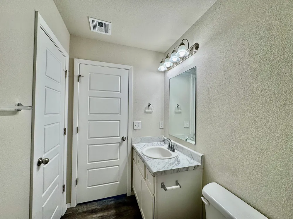 8721 E 161st Place S Bixby, OK 74008
