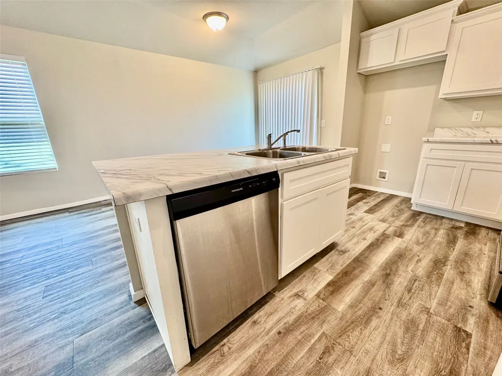 8721 E 161st Place S Bixby, OK 74008