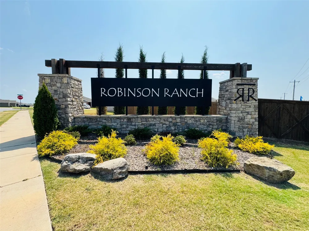 8721 E 161st Place S Bixby, OK 74008