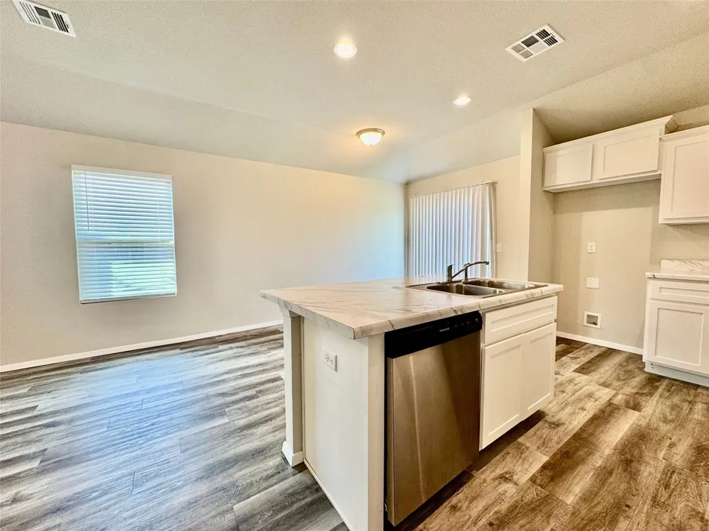 8721 E 161st Place S Bixby, OK 74008