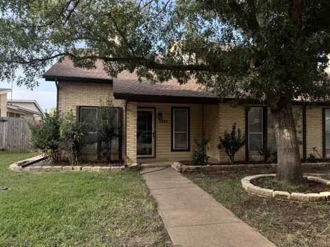 2312 Garden Park Court