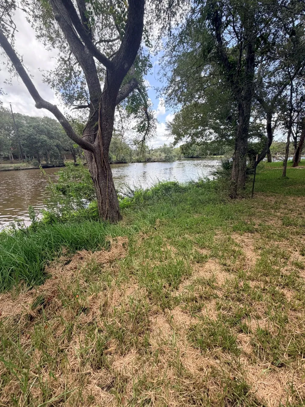 468 Riverside Drive Palacios, TX 77465