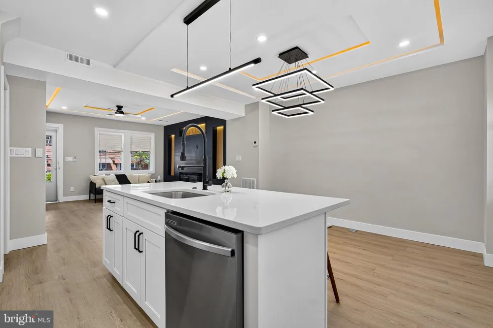 2423 W COLD SPRING LANE Baltimore, MD 21215
