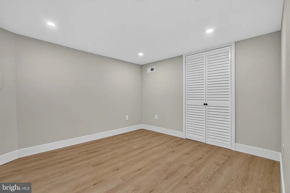 2423 W COLD SPRING LANE Baltimore, MD 21215