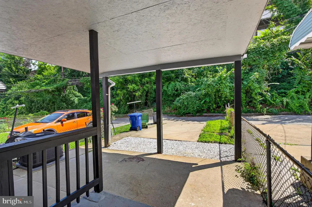 2423 W COLD SPRING LANE Baltimore, MD 21215
