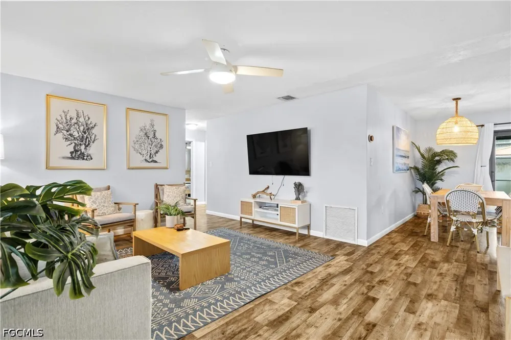 Oakley Avenue Fort Myers, FL 33901