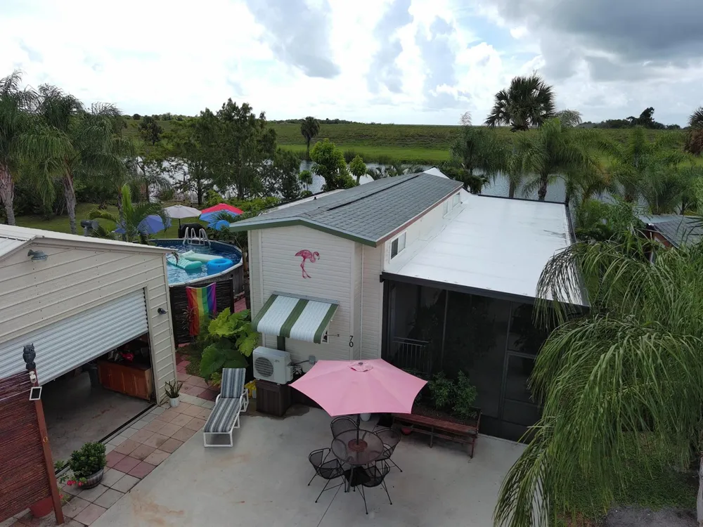 70 Turtle Cove Okeechobee, FL 34974