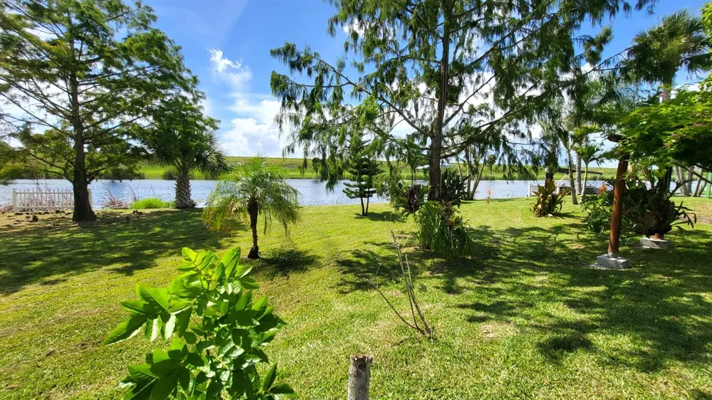 70 Turtle Cove Okeechobee, FL 34974