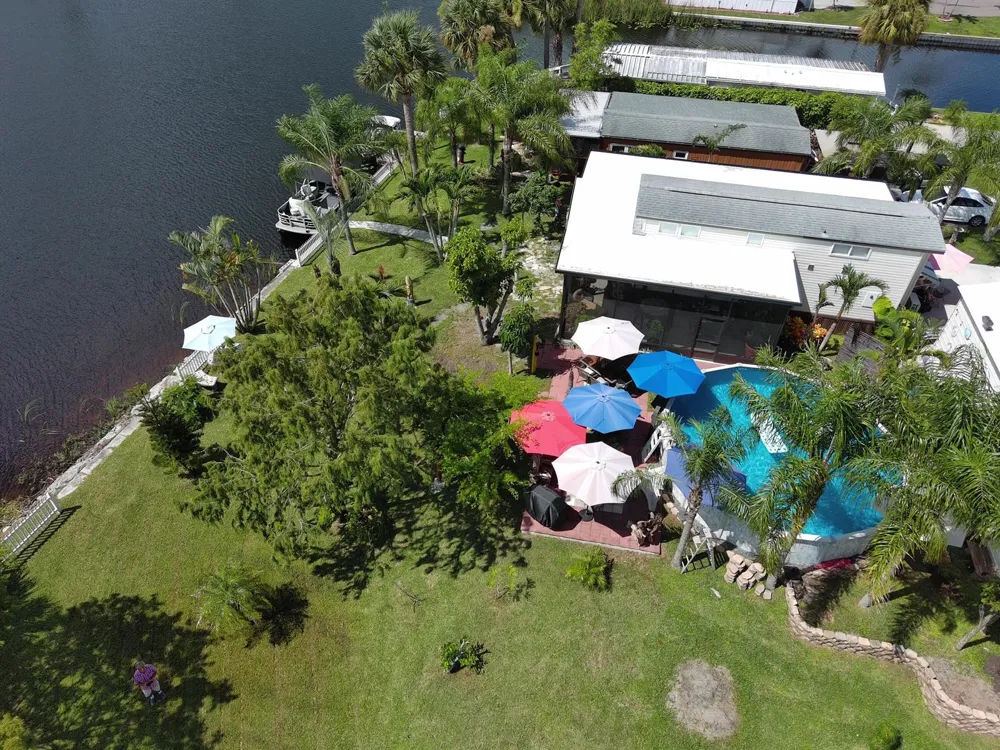 70 Turtle Cove Okeechobee, FL 34974