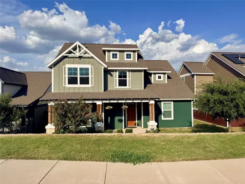 10923 Eva Mae Boulevard