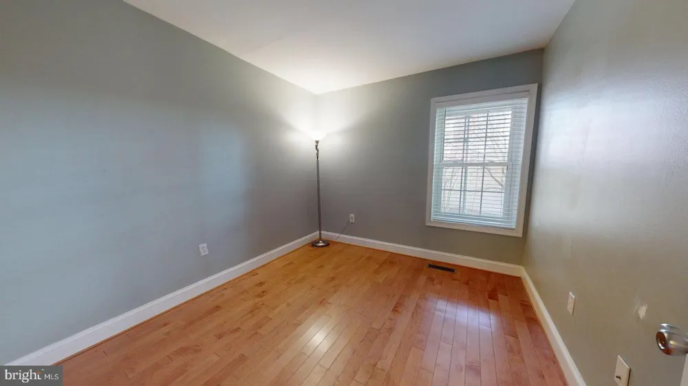 951 S ROLFE STREET #1 Arlington, VA 22204