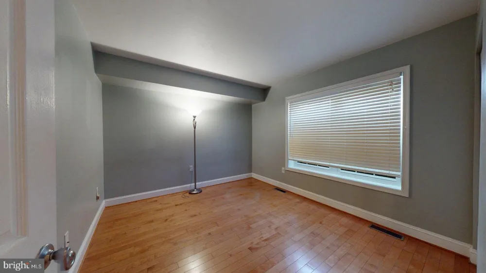 951 S ROLFE STREET #1 Arlington, VA 22204