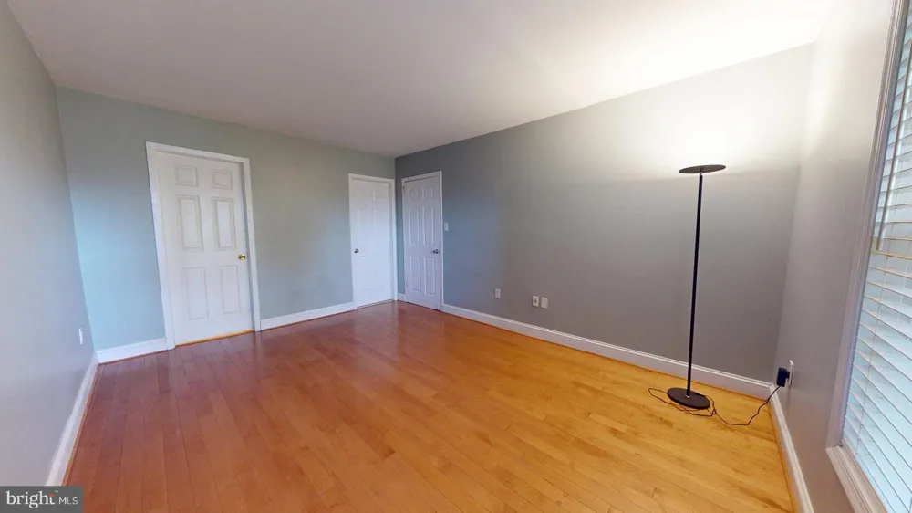 951 S ROLFE STREET #1 Arlington, VA 22204