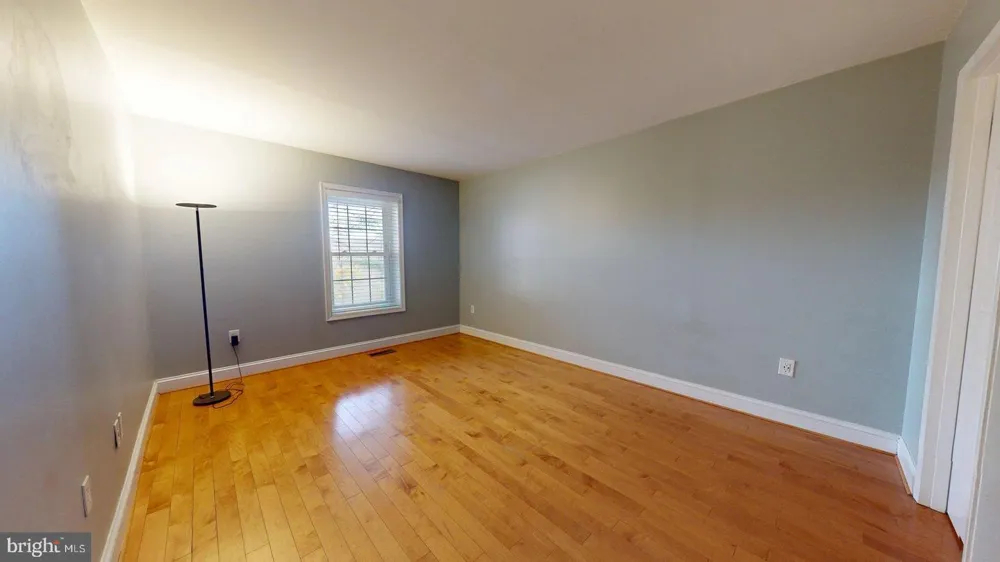 951 S ROLFE STREET #1 Arlington, VA 22204