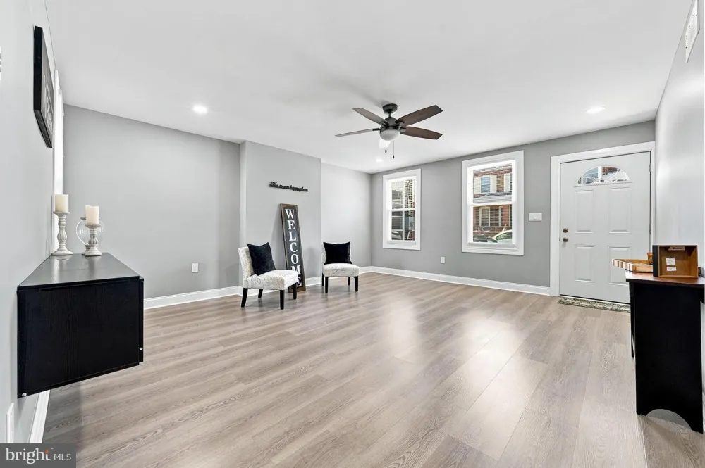 1205 OAK STREET Wilmington, DE 19805