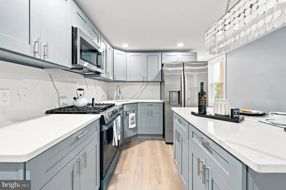 1205 OAK STREET Wilmington, DE 19805