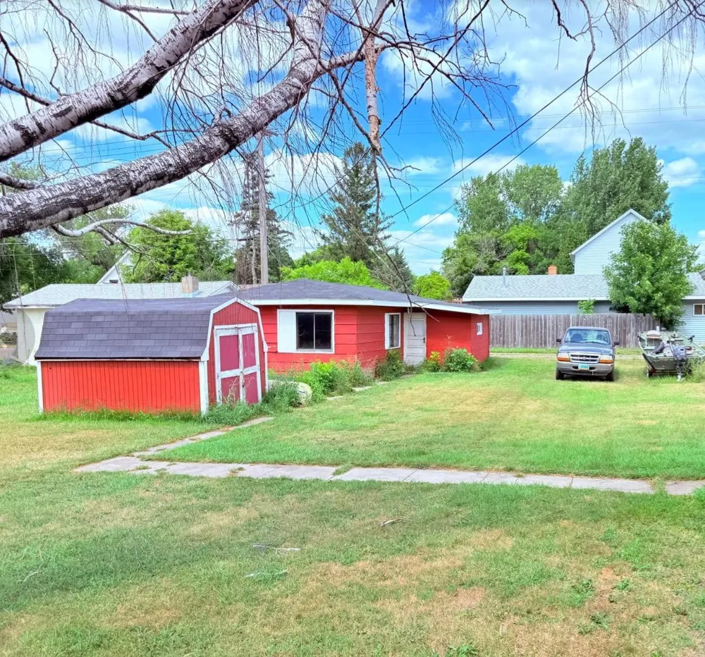 107 7th Street SE Dilworth, MN 56529