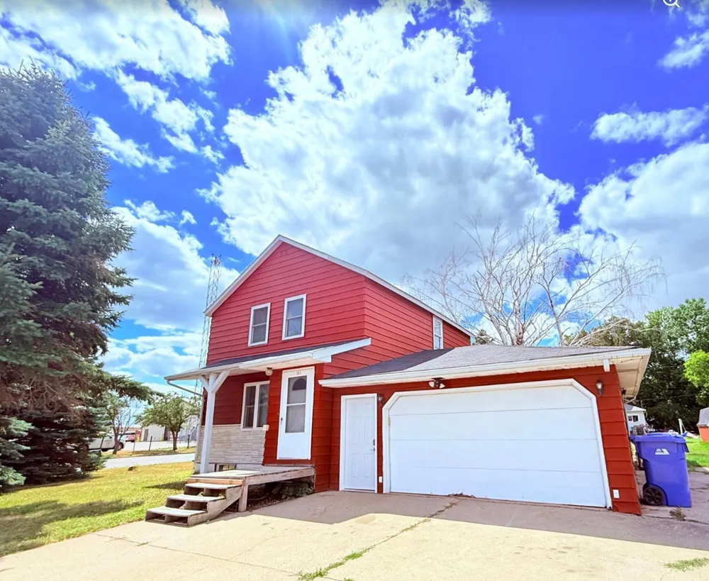 107 7th Street SE Dilworth, MN 56529