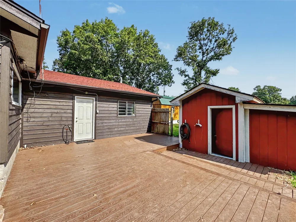 24737 E Cobbs Corner Road Tahlequah, OK 74464