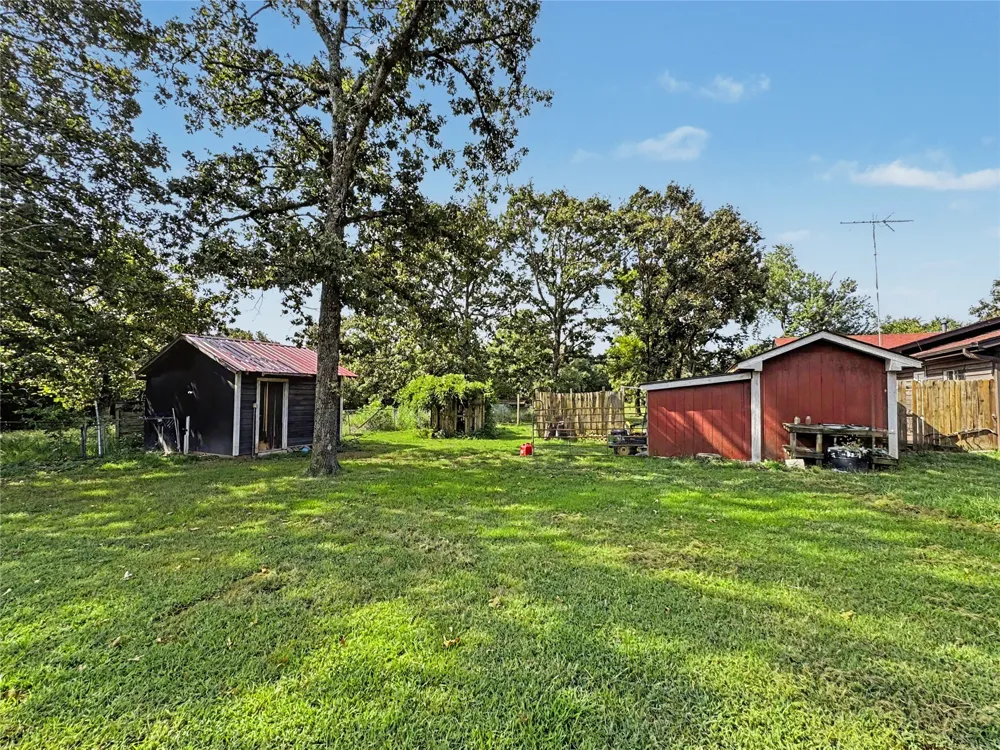 24737 E Cobbs Corner Road Tahlequah, OK 74464