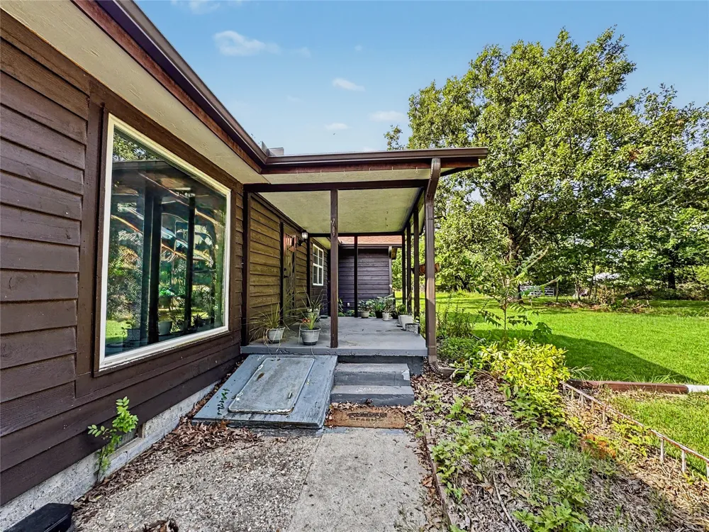 24737 E Cobbs Corner Road Tahlequah, OK 74464