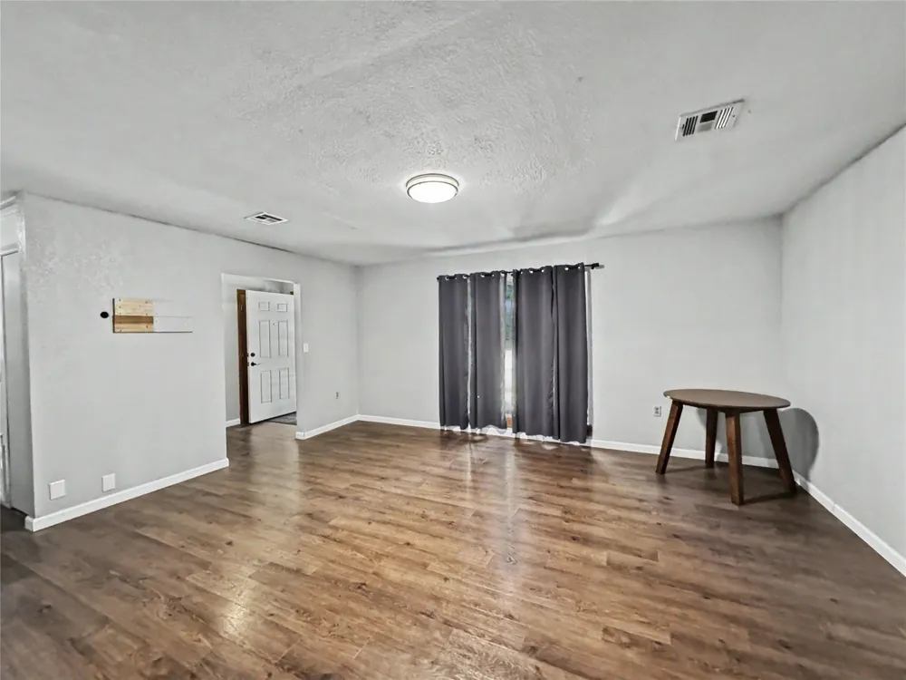 24737 E Cobbs Corner Road Tahlequah, OK 74464