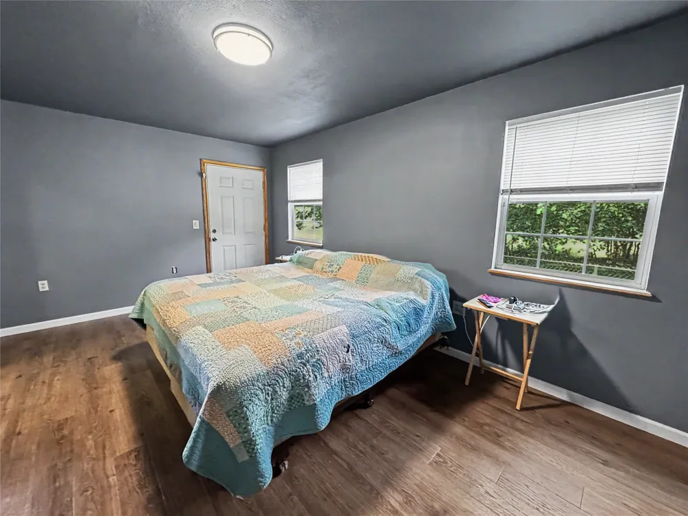 24737 E Cobbs Corner Road Tahlequah, OK 74464