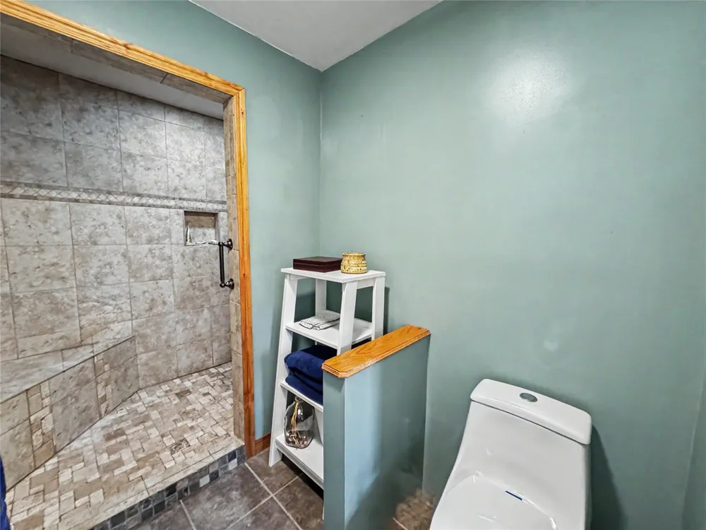 24737 E Cobbs Corner Road Tahlequah, OK 74464