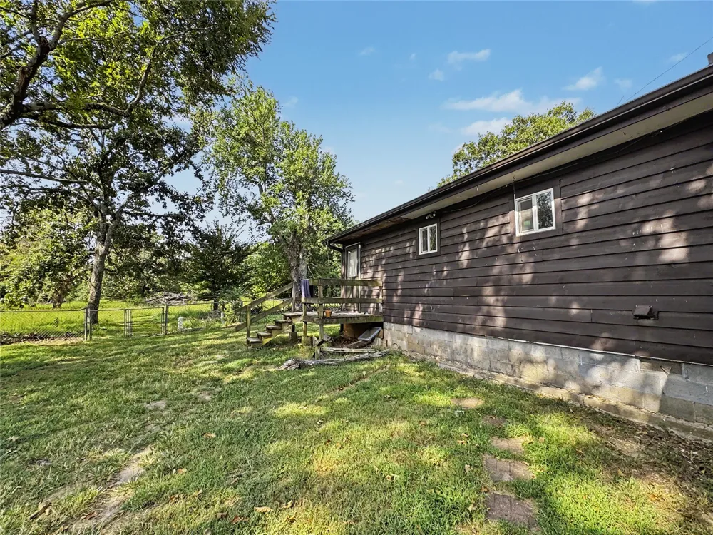 24737 E Cobbs Corner Road Tahlequah, OK 74464