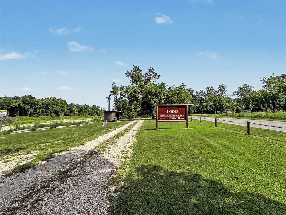 24737 E Cobbs Corner Road Tahlequah, OK 74464