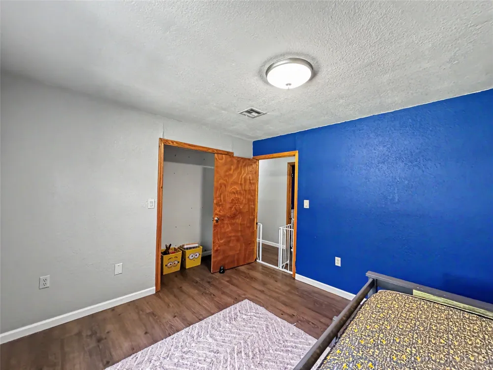 24737 E Cobbs Corner Road Tahlequah, OK 74464