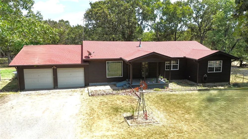 24737 E Cobbs Corner Road Tahlequah, OK 74464