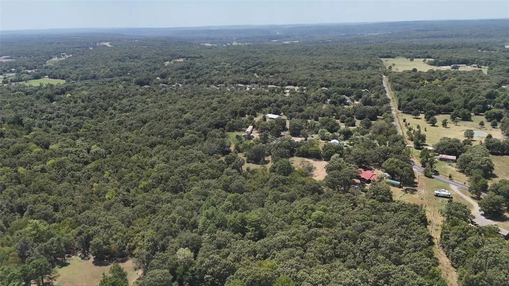 24737 E Cobbs Corner Road Tahlequah, OK 74464