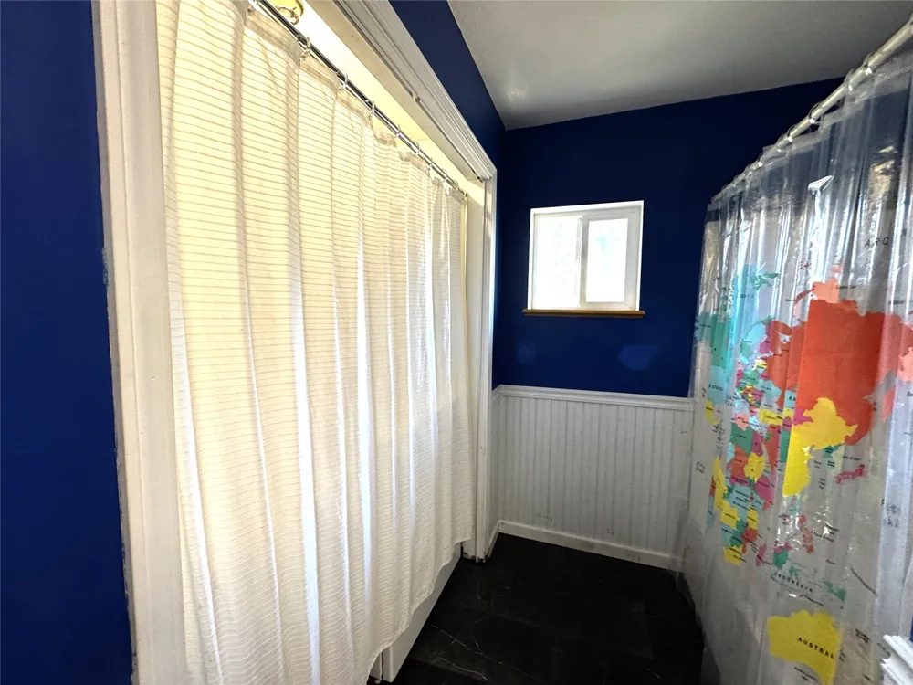 24737 E Cobbs Corner Road Tahlequah, OK 74464