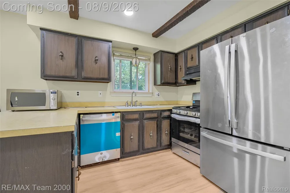2053 Brookfield Street Canton Charter Township, MI 48188
