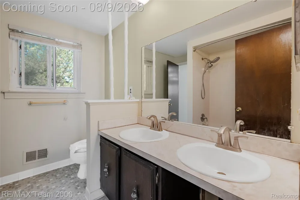 2053 Brookfield Street Canton Charter Township, MI 48188
