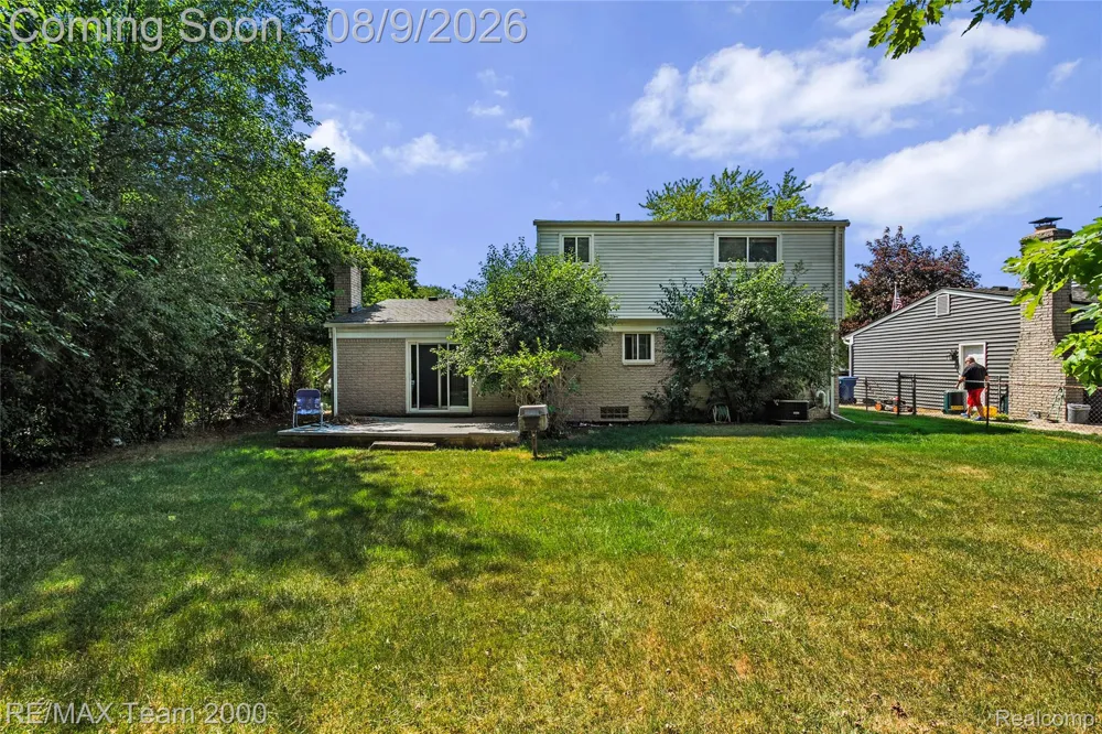2053 Brookfield Street Canton Charter Township, MI 48188