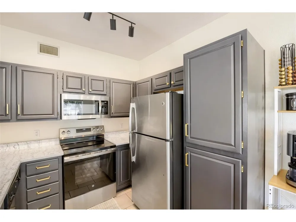 8365 Pebble Creek Way #104 Littleton, CO 80126
