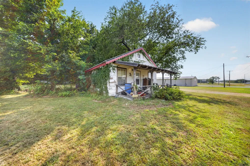 1200 SW First Street Pryor, OK 74361