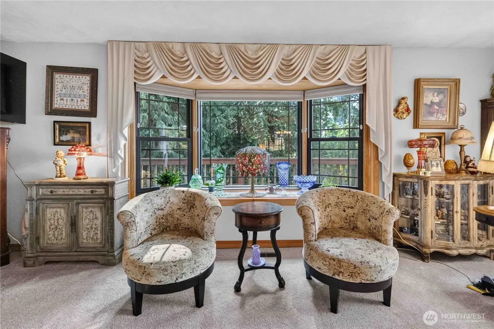 1006 Sandy Bend Road Castle Rock, WA 98611